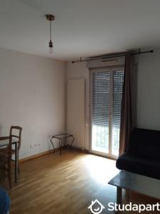 For rent Lyon-4eme-arrondissement 1 room 35 m2 Rhone (69004) photo 3