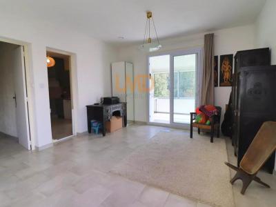 For sale Saint-maximin-la-sainte-baume 4 rooms 127 m2 Var (83470) photo 2