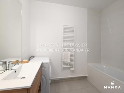 For rent Nanterre 3 rooms 66 m2 Hauts de Seine (92000) photo 3