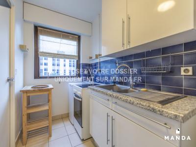 For rent Paris-14eme-arrondissement 2 rooms 46 m2 Paris (75014) photo 1