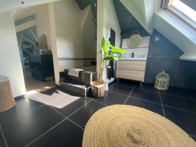 For sale Senlis 5 rooms 138 m2 Oise (60300) photo 2