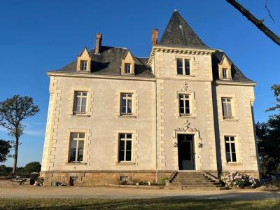 For sale Hermenault 15 rooms 852 m2 Vendee (85570) photo 0