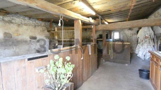 For sale Charbonnieres-les-varennes 6 rooms 153 m2 Puy de dome (63410) photo 3