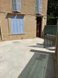 For sale 2 rooms 45 m2 Bouches du Rhone (13710) photo 0