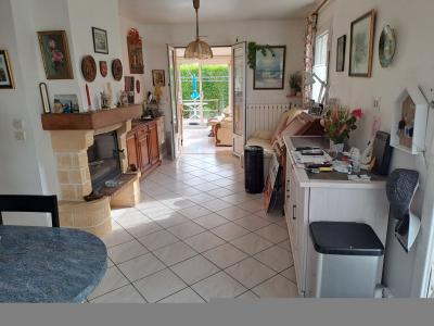 For sale BORD DE MER BUS DE VILLE 5 rooms 132 m2 Calvados (14880) photo 4