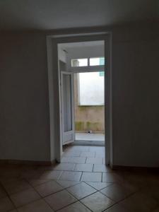 For sale CENTRE VILLE 2 rooms 34 m2 Bouches du Rhone (13120) photo 4