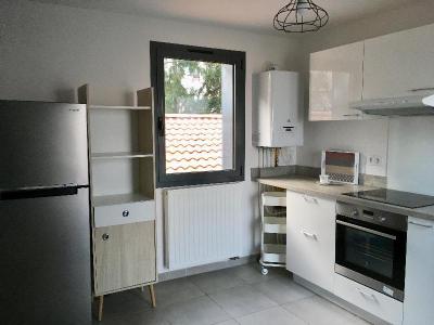 For rent Bordeaux 3 rooms 62 m2 Gironde (33000) photo 4