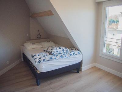 For rent Pessac 1 room 28 m2 Gironde (33600) photo 1