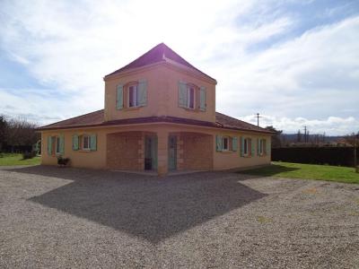 For sale Montignac 6 rooms 151 m2 Dordogne (24290) photo 0