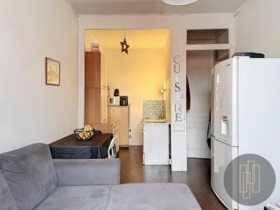 For sale Villeurbanne 2 rooms 40 m2 Rhone (69100) photo 0