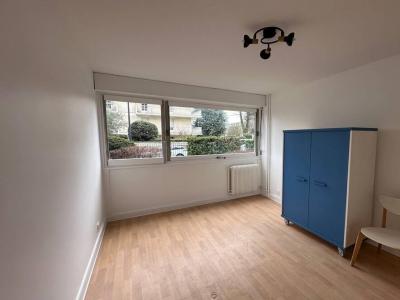 For rent Meudon 4 rooms 81 m2 Hauts de Seine (92190) photo 3