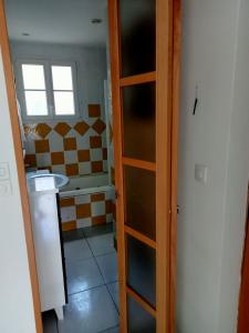 For sale PROCHE AMLIE LES BAINS 1 room 28 m2 Pyrenees orientales (66110) photo 2