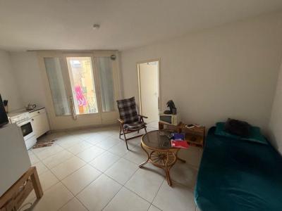 For sale CENTRE VILLE 2 rooms 32 m2 Herault (34800) photo 2