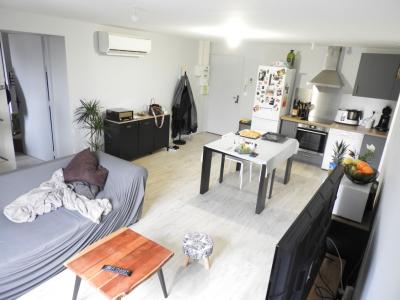 For sale CENTRE VILLE 3 rooms 64 m2 Tarn (81120) photo 1