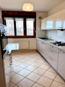 For sale Lyon-3eme-arrondissement 3 rooms 74 m2 Rhone (69003) photo 4