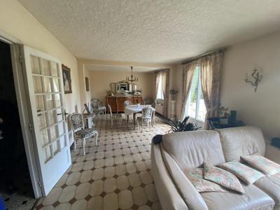 For sale Rennes 6 rooms 164 m2 Ille et vilaine (35000) photo 4