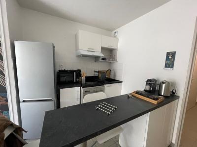 For rent Lyon-7eme-arrondissement 1 room 30 m2 Rhone (69007) photo 2