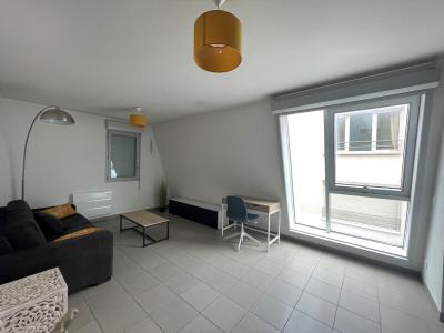 Louer Appartement Lyon-7eme-arrondissement 670 euros