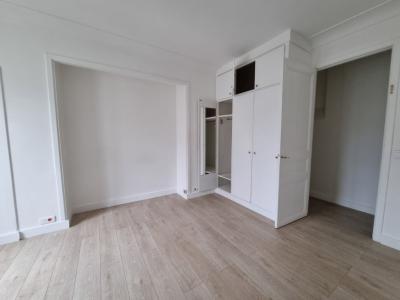 For rent Paris-17eme-arrondissement 3 rooms 82 m2 Paris (75017) photo 3