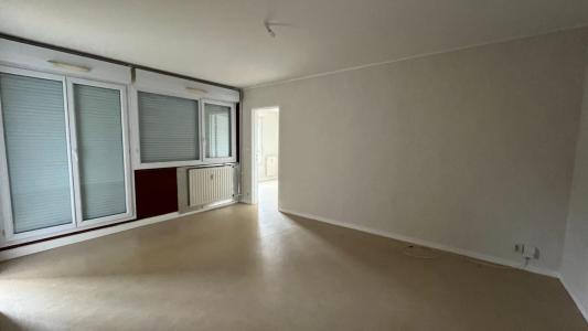 For sale Angers 4 rooms 79 m2 Maine et loire (49100) photo 3