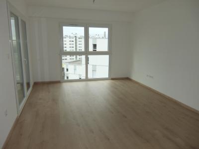 For rent Nantes 2 rooms 51 m2 Loire atlantique (44200) photo 2