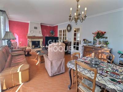 For sale Montpellier 5 rooms 123 m2 Herault (34000) photo 2