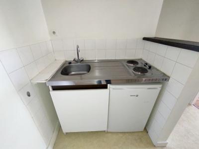 For rent Clermont-ferrand 1 room 31 m2 Puy de dome (63000) photo 2