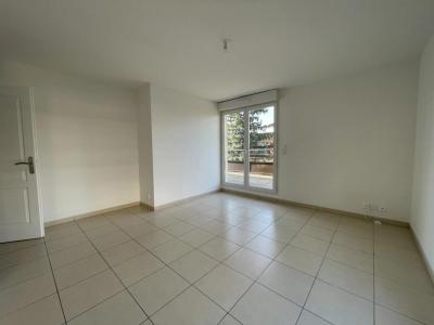 For sale Nice 4 rooms 69 m2 Alpes Maritimes (06200) photo 2