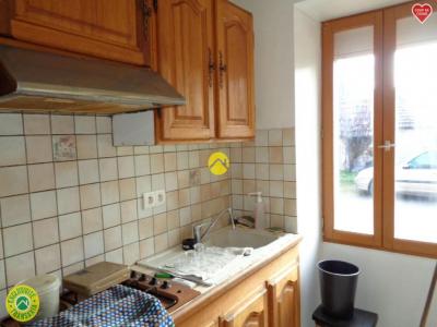 For sale Bourbon-l'archambault 2 rooms 48 m2 Allier (03160) photo 4