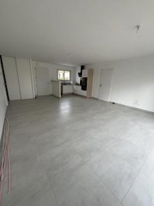 Louer Maison Beaulieu-sous-la-roche 950 euros