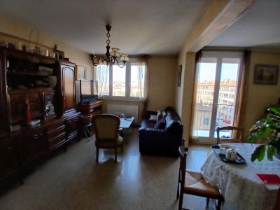 For sale 13014 5 rooms 76 m2 Bouches du Rhone (13014) photo 4