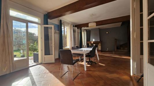 For sale LA POMME 4 rooms 150 m2 Bouches du Rhone (13011) photo 3