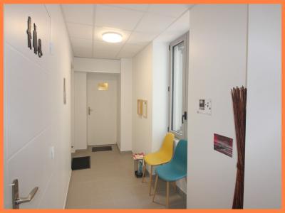 For sale PROCHE CENTRE VILLE 1 room 29 m2 Ain (01120) photo 3