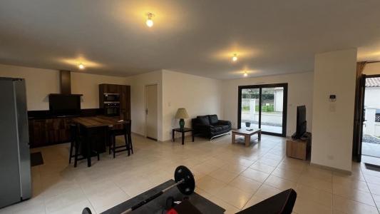 For sale ENTRE CONDOM ET LECTOURE 4 rooms 100 m2 Gers (32100) photo 0