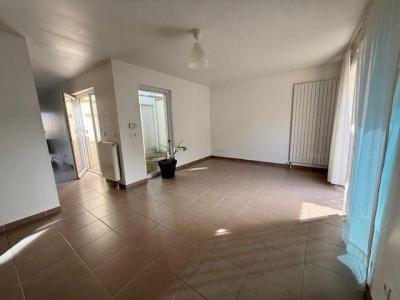 For sale 4 rooms 89 m2 Herault (34160) photo 1