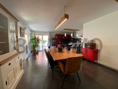 For sale Sallanches 4 rooms 113 m2 Haute savoie (74700) photo 2