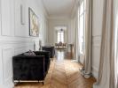 For rent Apartment Paris-17eme-arrondissement  214 m2