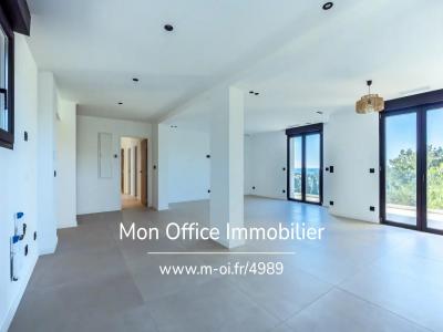 For sale Sanary-sur-mer 4 rooms 113 m2 Var (83110) photo 4