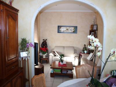 For sale 4 rooms 98 m2 Herault (34500) photo 3