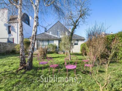 For sale Hennebont 7 rooms 178 m2 Morbihan (56700) photo 0