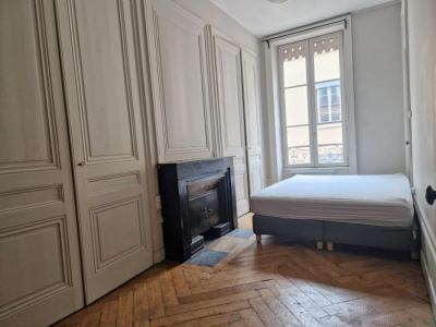 For sale Lyon-2eme-arrondissement 3 rooms 77 m2 Rhone (69002) photo 3