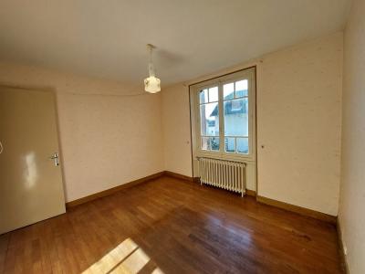 For sale CENTRE VILLE, COMMERCES 3 rooms 54 m2 Creuse (23600) photo 4