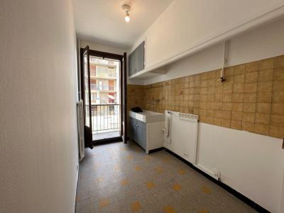 For sale SAINT JUST 2 rooms 36 m2 Bouches du Rhone (13013) photo 3