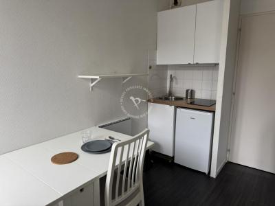 For rent Nantes 1 room 16 m2 Loire atlantique (44000) photo 0