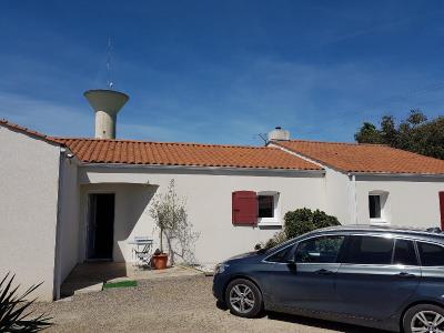 For sale 5 rooms 148 m2 Vendee (85150) photo 0