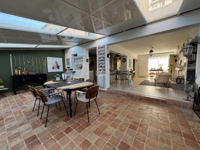 For sale Laval 7 rooms 158 m2 Mayenne (53000) photo 0