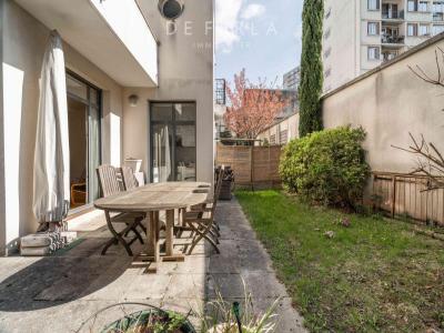 For sale Paris-14eme-arrondissement 6 rooms 295 m2 Paris (75014) photo 1