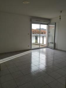 For rent Istres Istres 2 rooms 45 m2 Bouches du Rhone (13800) photo 0