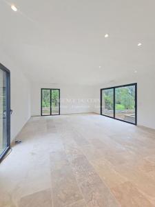 For sale Vidauban 5 rooms 124 m2 Var (83550) photo 0