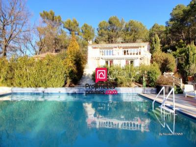 For sale Saint-maximin-la-sainte-baume 7 rooms 225 m2 Var (83470) photo 0